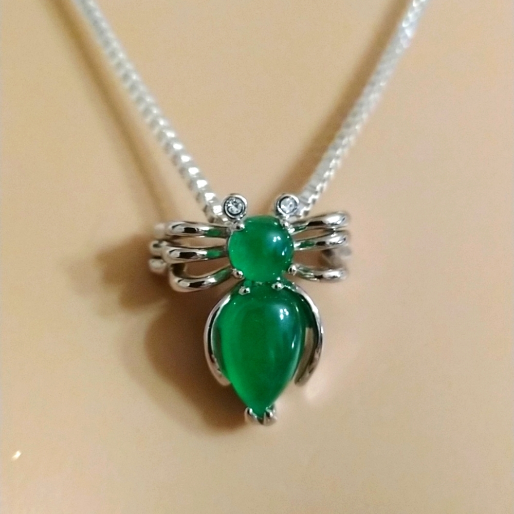 @Sale!  jade and silver spider with crystal eyes on a 17" 925 silver